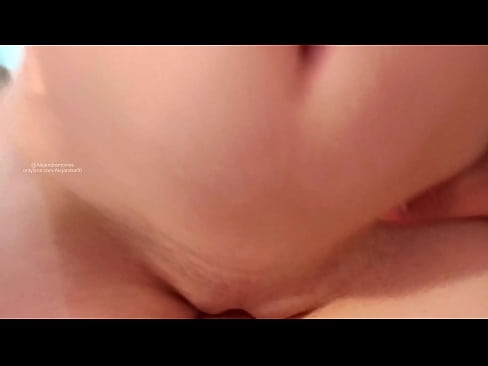 ❤️ Spanje v sestrini sobi in tako sem se zbudila ️❌ Porn video pri nas ☑