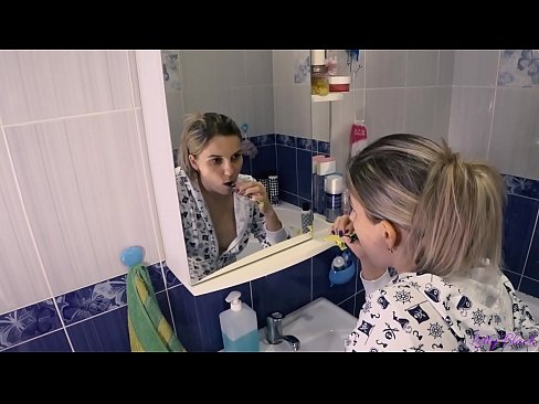 ❤️ Hack z mladimi v pižami konča oralno spermo v riti - letty black ️❌ Porn video pri nas ☑