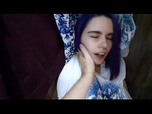 ❤️ Našel sem svojo sestro v omari in ji pomagal narediti ️❌ Porn video pri nas ☑